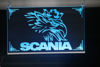 Scania Greif - LKW Rückwandschild Der Scania Greif, individuell, elegant und hoch dekorativ, im Plexiglass verewigt. Mit einem einzigartigem Beleuchtungseffekt, dank unserer speziellen Gravurtechnik. In Ihrem Auftrag gefertigt mit allem was dazu gehört, samt Beleuchtung und Stromversorgung...