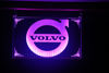 Volvo Logo - LKW Rückwandschild Das Volvo Logo, individuell, elegant und hoch dekorativ, im Plexiglass verewigt. Mit einem einzigartigem Beleuchtungseffekt, dank unserer speziellen Gravurtechnik. In Ihrem Auftrag gefertigt mit allem was dazu gehört, samt Beleuchtung und Stromversorgung...