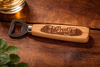 Flaschenöffner Holz „Prost!“ – Bieröffner Geschenk für Männer